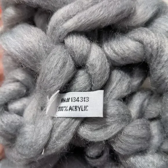 Knit infinity scarf - Picture 3 of 3